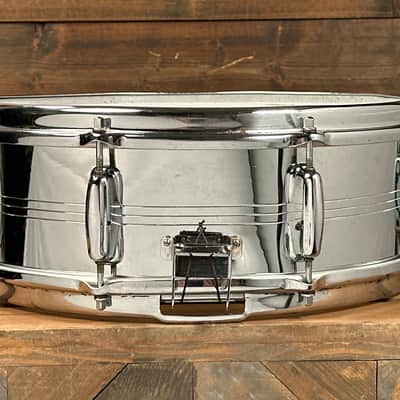 1960s Slingerland No. 130 Gene Krupa Sound King 5x14 8-Lug Chrome Over Brass Snare Drum w/ Zoomatic Strainer image 7