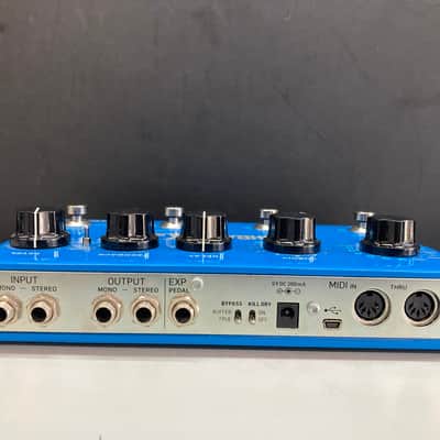 TC Electronic Flashback X4 Delay & Looper 2011 - 2019 - Blue image 4