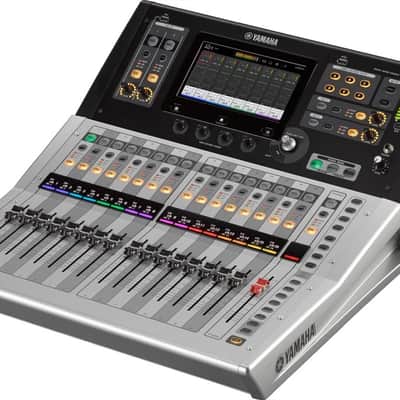 Yamaha TF1 Digital Mixer image 2