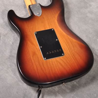 Fender Stratocaster 1979 Dark Sunburst image 11