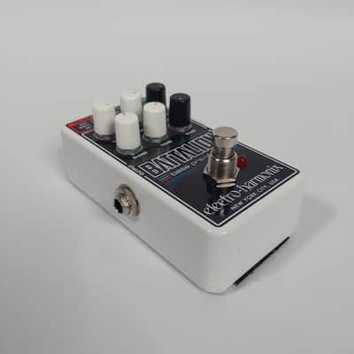 Electro-Harmonix Nano Battalion Bass Preamp and Overdrive image 4