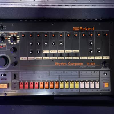 Roland TR-808 Collector’s Bundle image 7