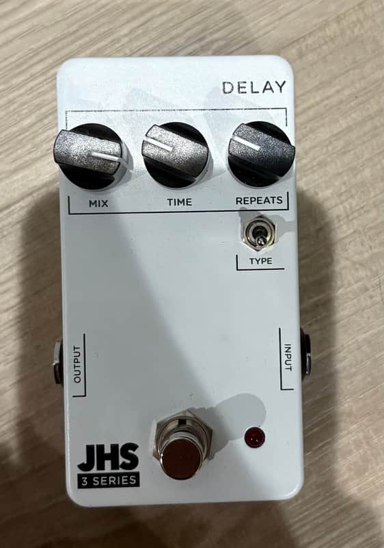 JHS 3 Series Delay 2020 - Present White image 1