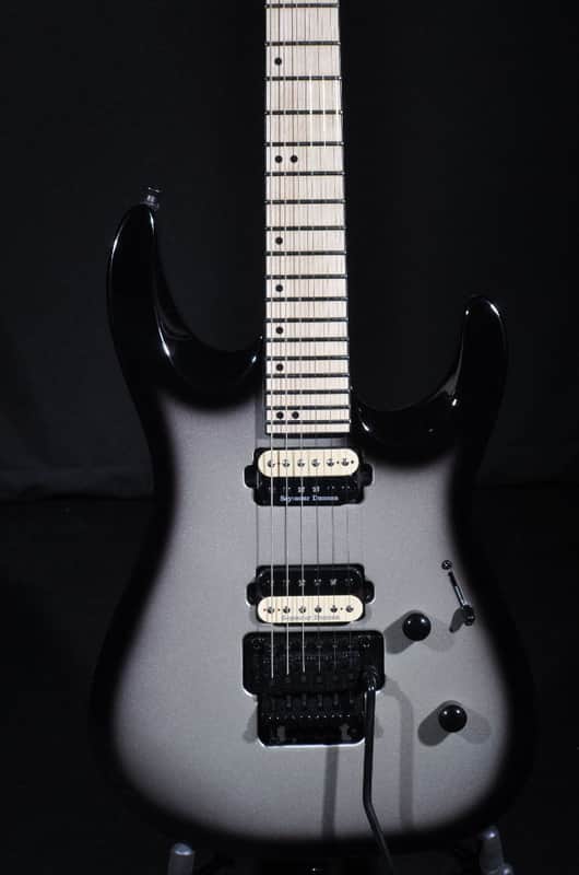 Jackson Pro Dinky Dk2M Silverburst Guitar W/Gig Bag Mxj1403383 image 1