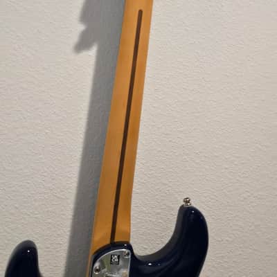Fender American Ultra Stratocaster HSS Plus Top 2021 - Denim Burst image 5