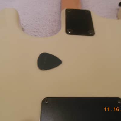 Kramer VERY RARE! BARETTA *GRAIL* GUITAR ART 1985 Custom Graphic image 15