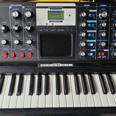 Moog MiniMoog Voyager Electric Blue ANNIVERSARY Edition 44-Key Monophonic Synthesizer 2006 - 2015 - Black Cabinet image 5