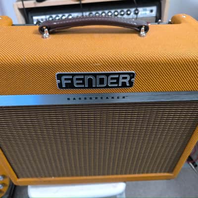 Fender Bassbreaker 15 Tweed image 8