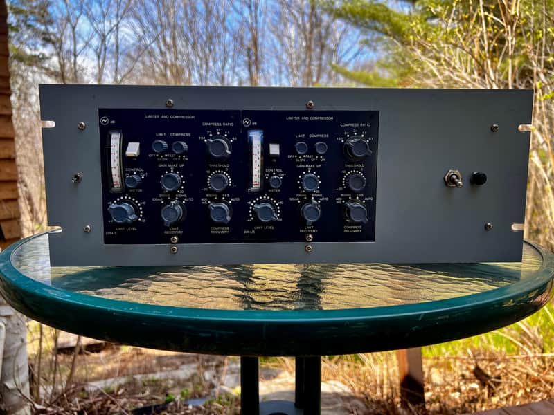 Pair of Neve 2254e - recapped/calibrated image 1