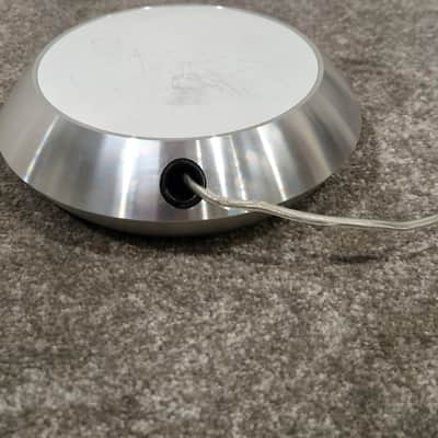 Bang And Olufsen Beolab 14 Speaker - High-End Audio, Iconic Design - Good image 4
