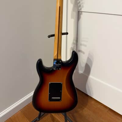 Fender American Special Stratocaster HSS (2010, USA) – Sunburst image 5