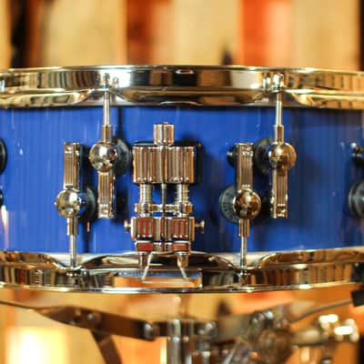 Sonor 14x5.5 SQ2 Thin Birch Solid Blue High Gloss Snare Drum image 4