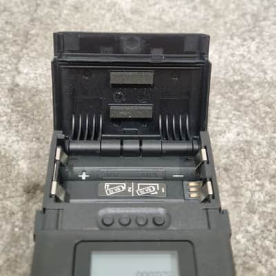 Sennheiser EW-DX SK 520.000 MHz- Bodypack Transmitter - Black - Excellent image 9
