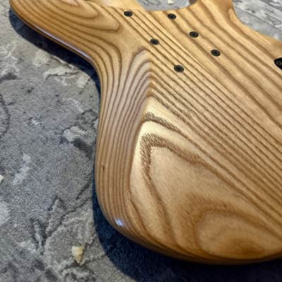 Phantom Mephisto 5 String active left handed lh Bass Open Swampash Ebony birdseye maple headstock lefty - Nature image 9