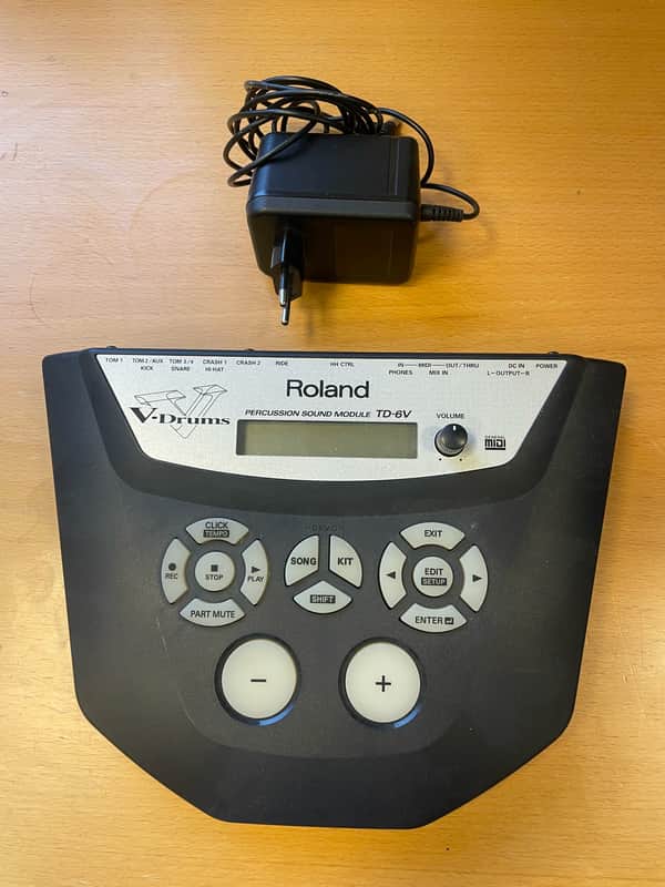 Roland TD-6 Drum Sound Module 2001 - 2003 - Black image 1