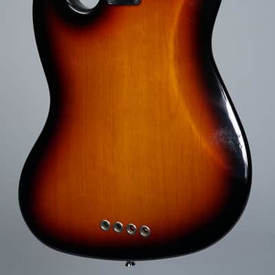 Fender American Standard Jazz Bass 2004 - Three Tone Sunburst image 6