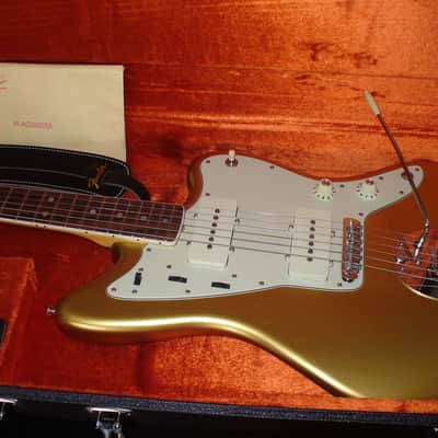 Fender American Vintage "Thin Skin" '65 Jazzmaster 2016 - 2018 - Aztec Gold image 2