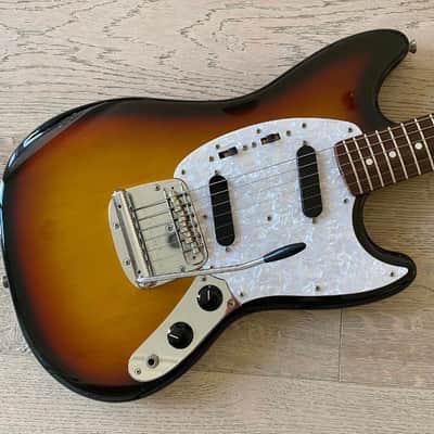 Fender MG-69 Mustang MIJ 05’ image 3