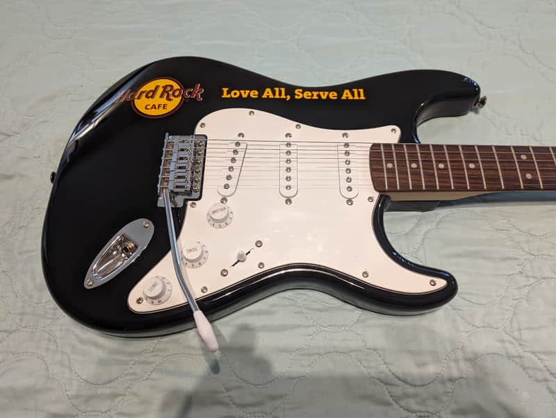 Fender image 1