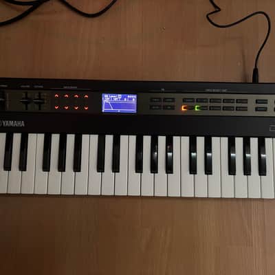 Buy used Yamaha Reface DX Mini Mobile Keyboard 2015 - Present - Black
