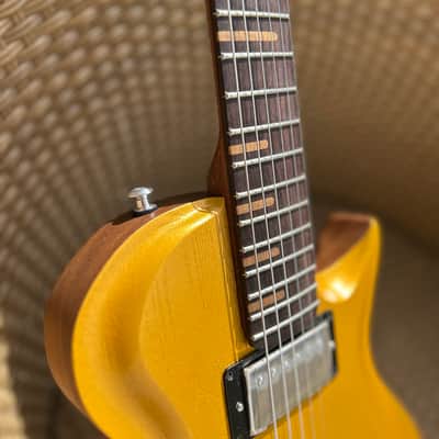 Gravity Single cut Goldtop 2026 - Nitro Aztec Gold image 4
