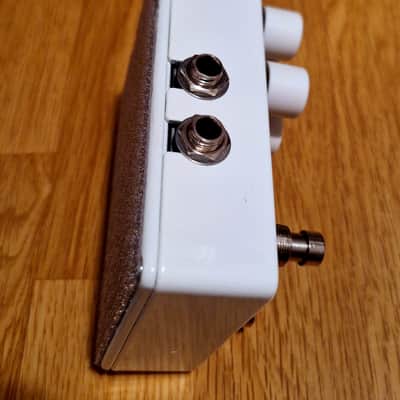 Electro-Harmonix Platform Stereo Compressor image 6