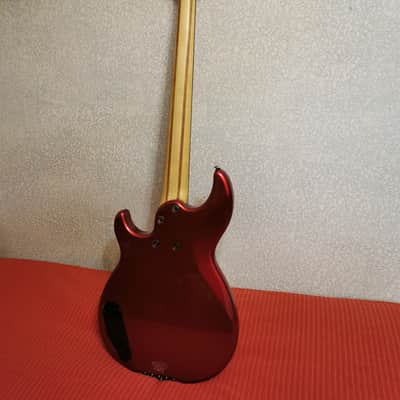 Yamaha BB425 Metallic Red - 5 strings electric bass image 6