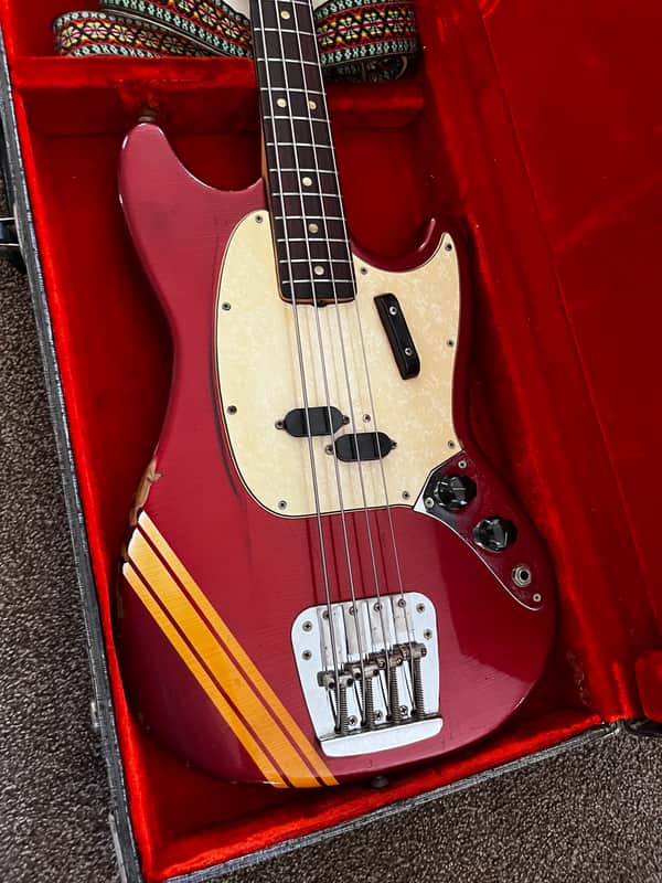 Fender Competition Mustang Bass