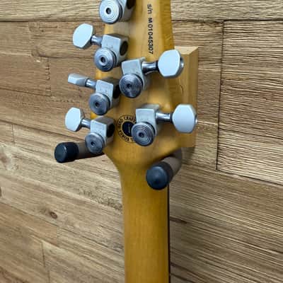 Brian Moore i8 i2000 Series Hardtail Electric Guitar 2000's - Vintage Sunburst 6lbs 7oz w/hard case image 16
