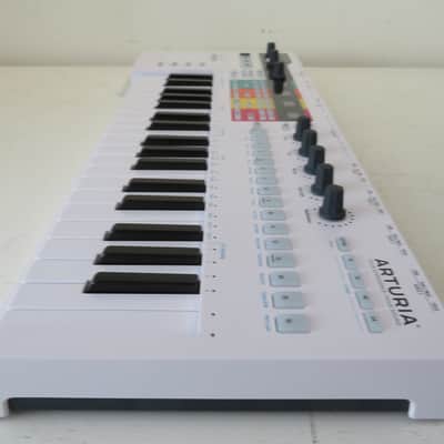 Arturia Keystep Pro Midi Controller/Sequencer Keyboard White image 5