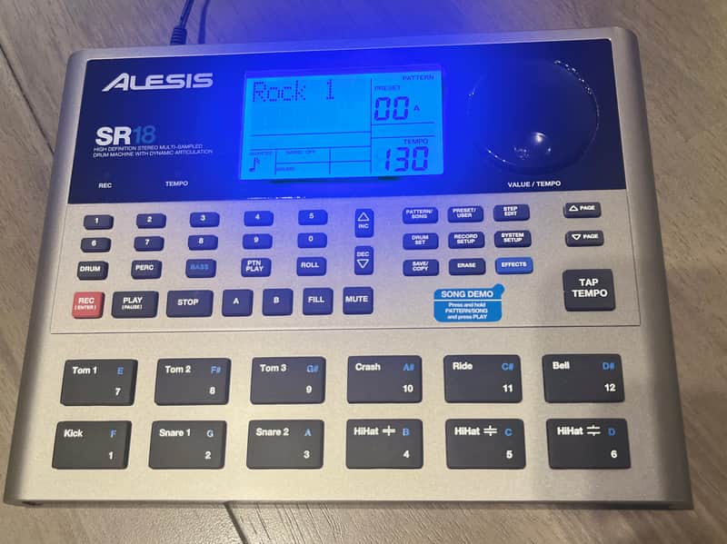 Alesis SR-18 2010s - Black image 1