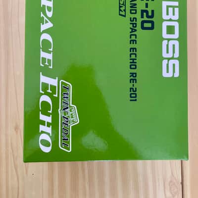 Boss RE-20 Space Echo 2007 - Present - Green image 2