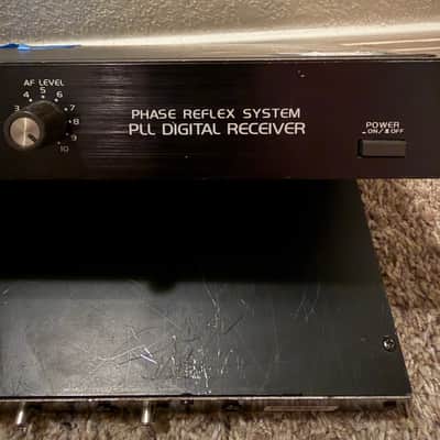 Samson PR-50 Broadcast Series PLL Digital VHF Wireless Receiver Selectable Freq serial # 00002 image 3