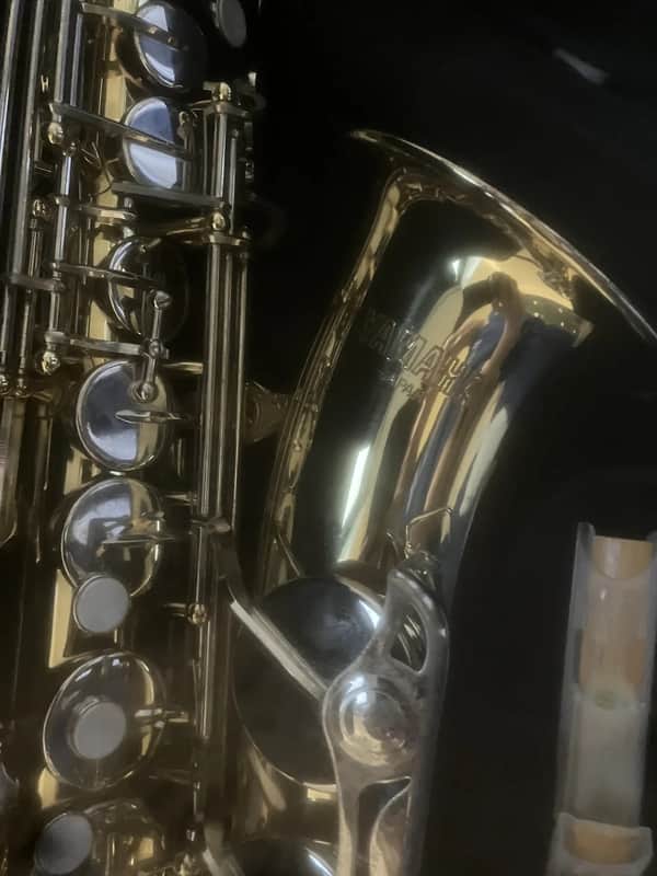 Yamaha YAS-23 alto saxophone excellent condition image 1