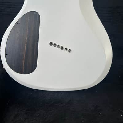 Kiesel Aries AM6 2020 - White image 5