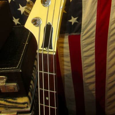 1985 Gibson Designer Series Explorer Bass White w/ Black Stripes image 3
