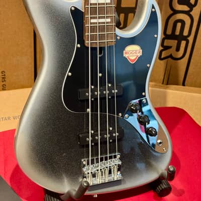 Immagine Mooer MBJ412 BASS DARK 4 Strings 2026 - DARK SILVER - 23