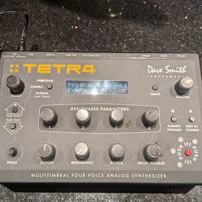 Dave Smith Instruments Tetra Desktop 4-Voice Polyphonic Synthesizer 2009 - 2016 - Black