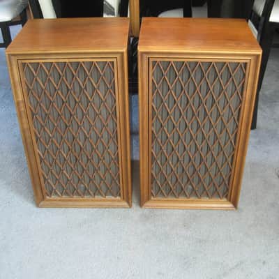 Vintage Pioneer CS-A700 large floor speakers 3-way image 1