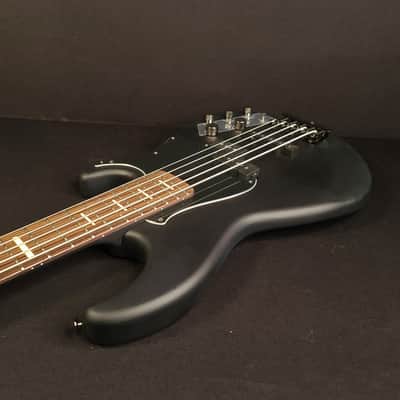 Yamaha BB735A Active 5 String Matte Black Bass w/bag image 15