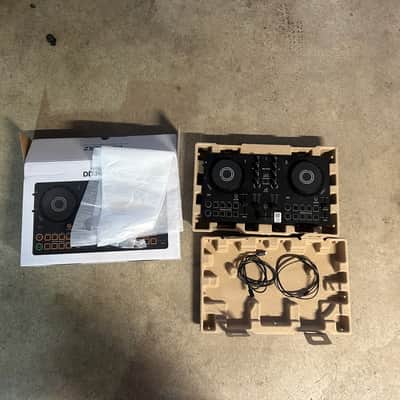 AlphaTheta DDJ-FLX2 2024 - Black image 2