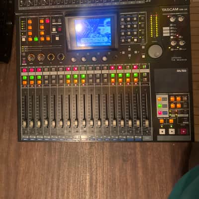 Behringer Eurorack MX1804X-ULN 18-Channel Mixer | Reverb