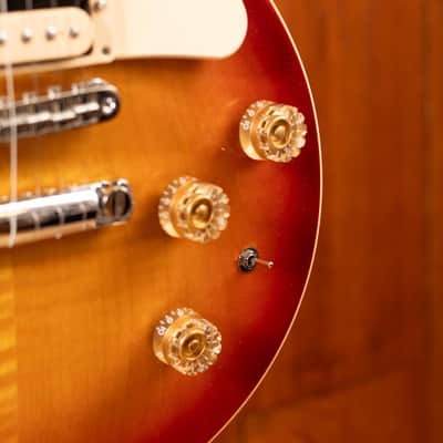 Gibson Les Paul Classic 2015 - Heritage Cherry Sunburst image 3