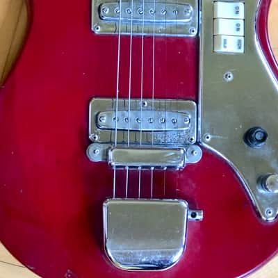Vintage Crown Electric Guitar Made in Japan w/ Vintage Case image 5