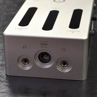 Darkglass Electronics Element Cabsim Headphone Amp 2020 - Silver image 2