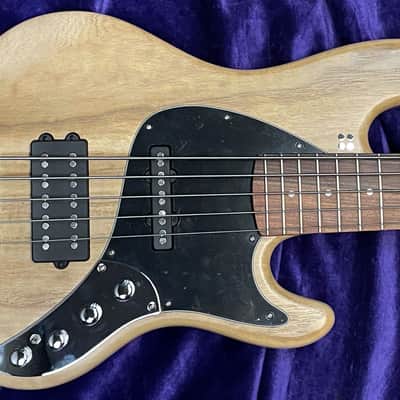 Sandberg TM-5 SuperLight, Natural / Pau Ferro *6.9 Lbs. On order, ETA July 2026 image 1