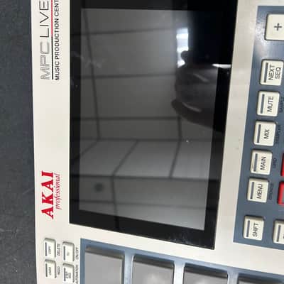 Akai MPC Live II Standalone Sampler / Sequencer Retro Edition 2020 - Present - Grey image 2