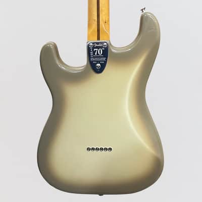 Fender 70th Anniversary Vintera II Antigua Stratocaster Electric Guitar 2024 - Antigua image 4