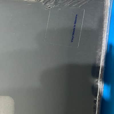Ariana Grande – “Petal” Vinyl – Canada Only – Limited Edition –Made in Mexico- Factory Sealed. image 16