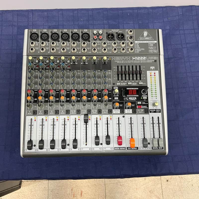 Behringer Xenyx X1222USB 16-Input Mixer with USB and Effects for Parts or Repair image 1